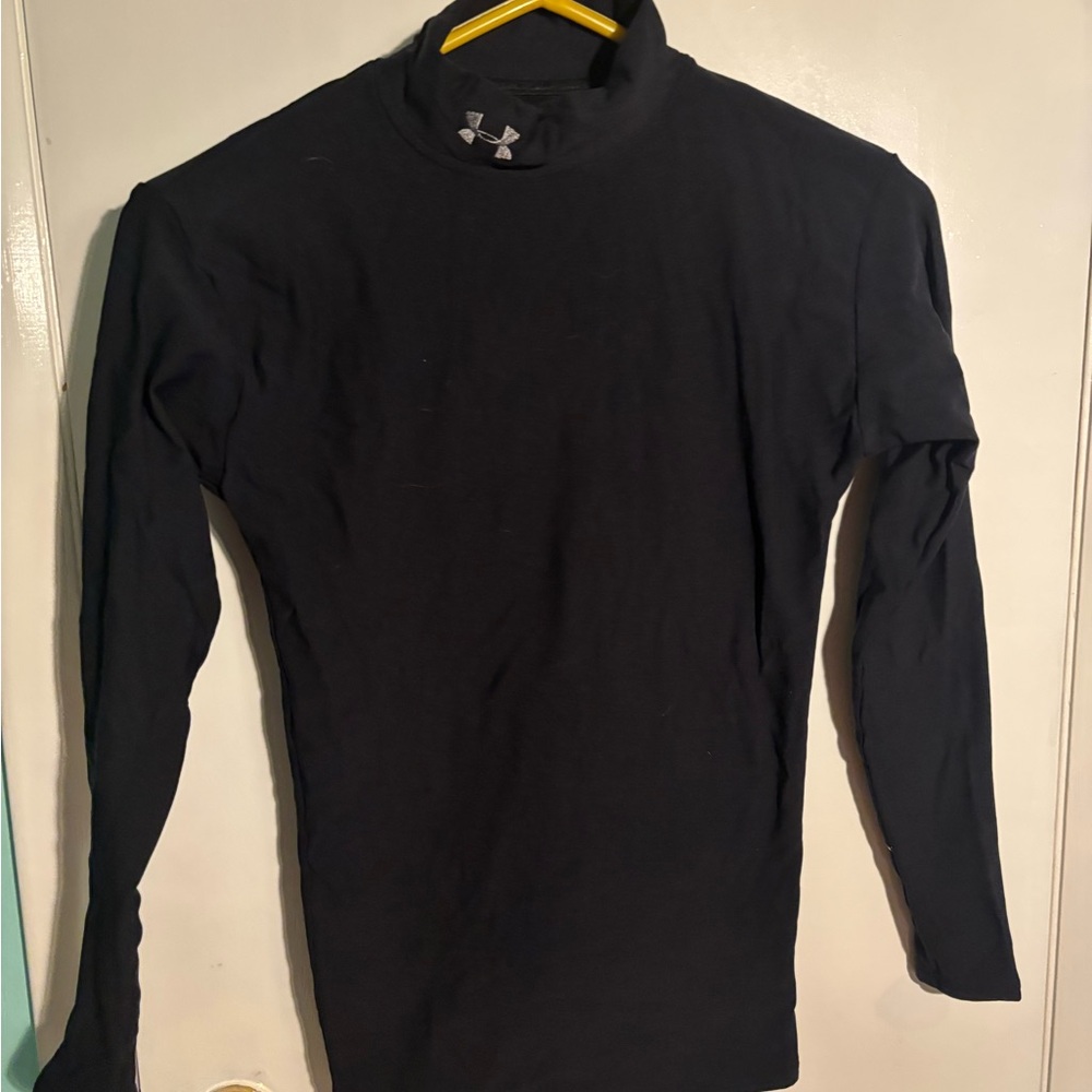 Under Armour Women’s Black Thermal Long Sleeve Shirt
